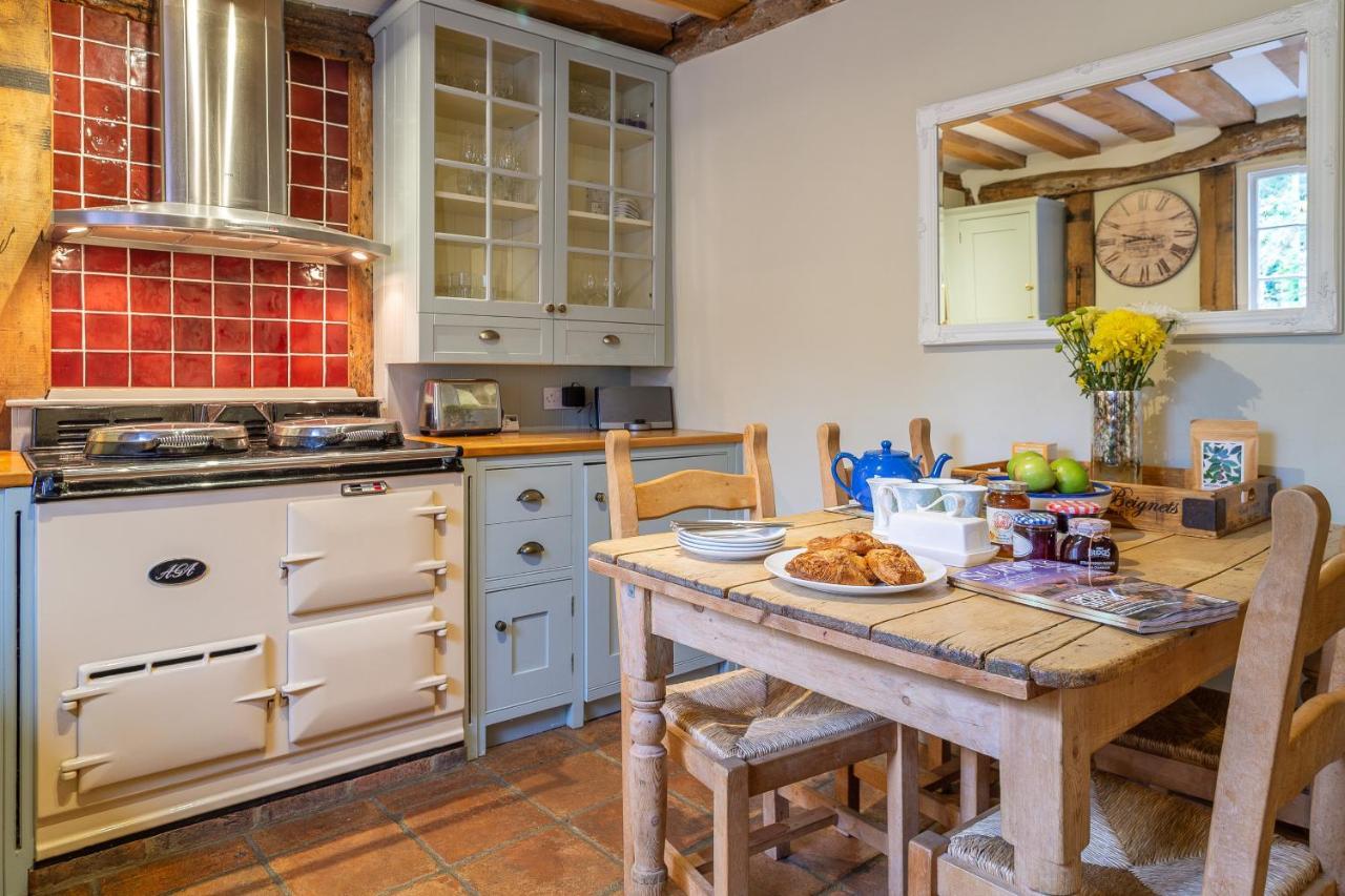 Extraordinary 15Th Century Timber Framed Cottage In Famous Medieval Village - The Tryst Lavenham Zewnętrze zdjęcie