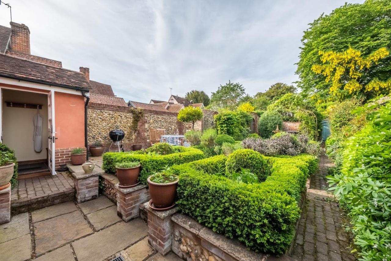 Extraordinary 15Th Century Timber Framed Cottage In Famous Medieval Village - The Tryst Lavenham Zewnętrze zdjęcie